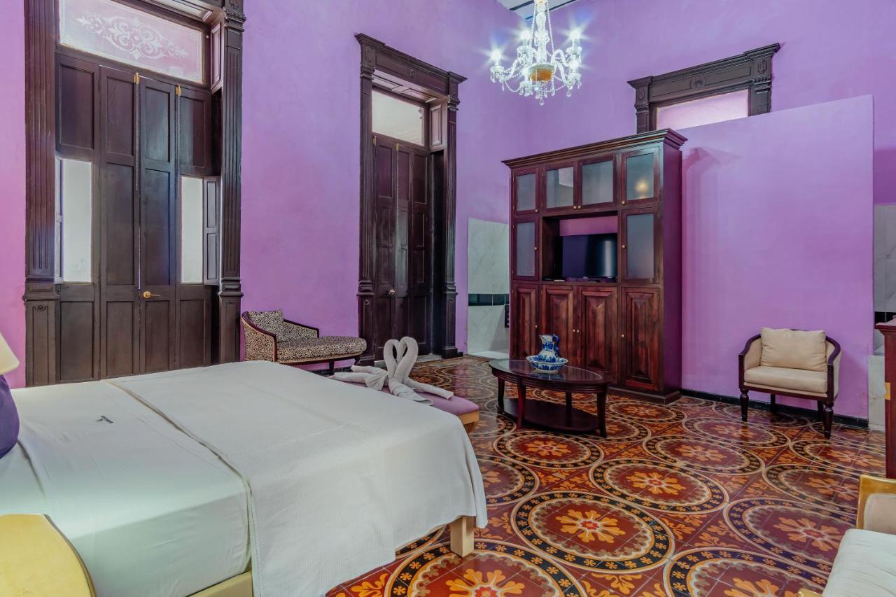 Lavanda Cas Hotel